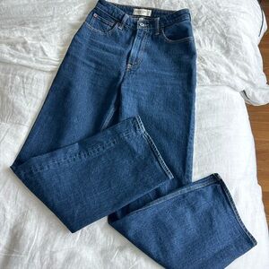 Abercrombie & Fitch 90s relaxed Jean, Dark Blue High-Rise
